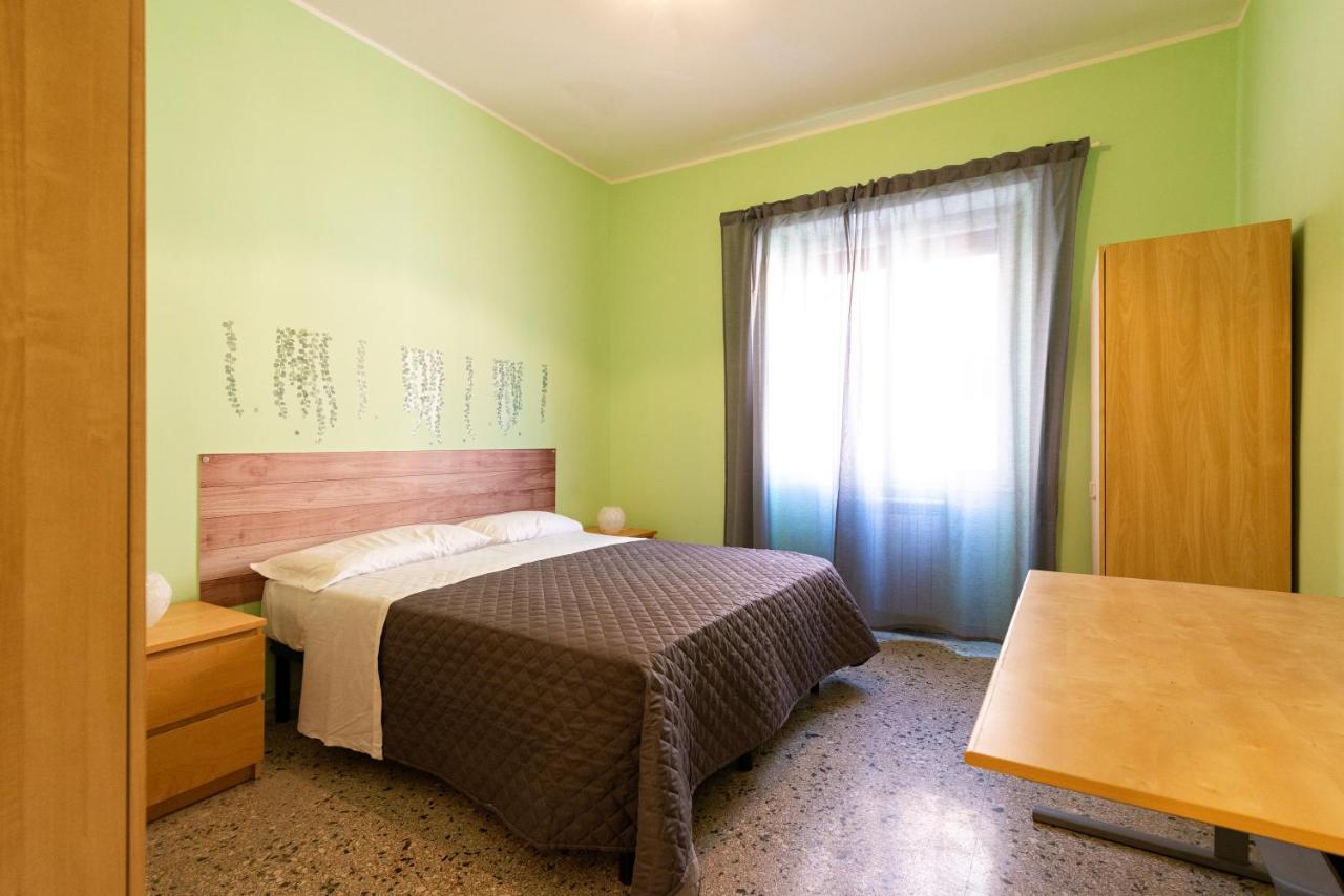 Di Fronte Alla Basilica Di San Paolo Appartement Rome Buitenkant foto